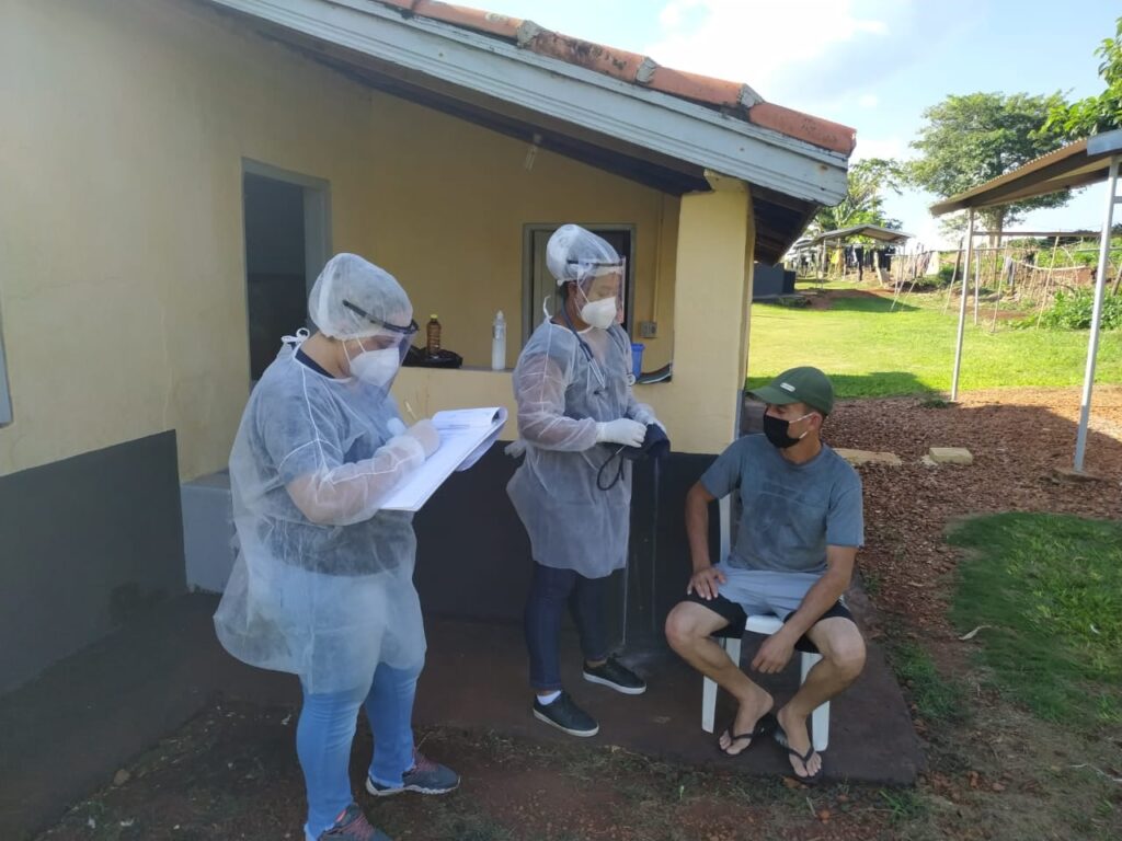 visita-1024x768 São Manuel adota atendimento domiciliar a pacientes com Covid-19