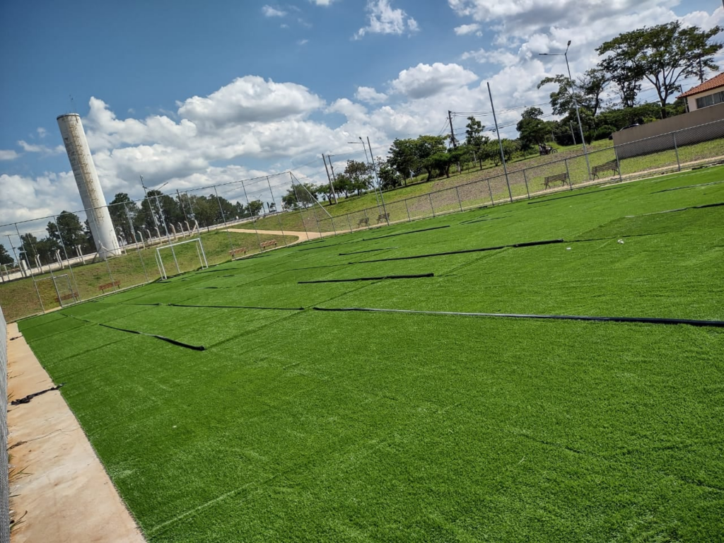image-20-1024x768 Campo de futebol da Santa Mônica recebe grama sintética