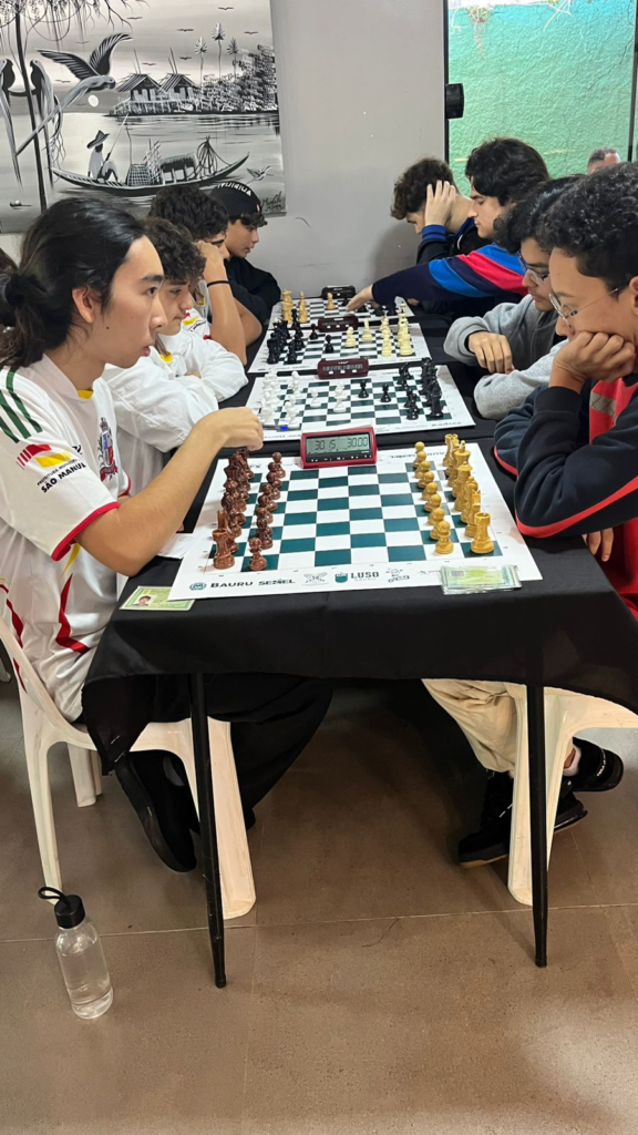 EQUIPE DE XADREZ DE SÃO MANUEL CONQUISTA PÓDIO NOS JOGOS DA JUVENTUDE