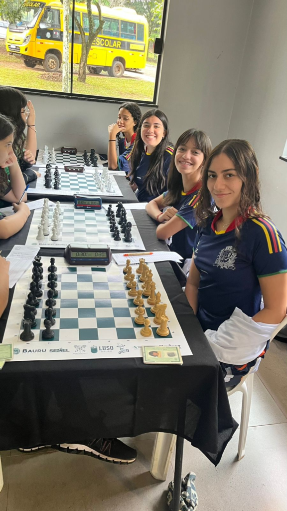 EQUIPE DE XADREZ DE SÃO MANUEL CONQUISTA PÓDIO NOS JOGOS DA JUVENTUDE